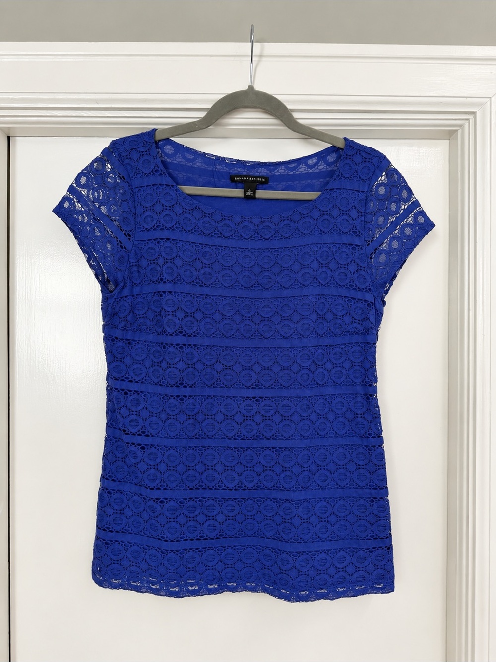 Banana Republic Royal Blue/Purple Lace Cap-Sleeve Top, Size 6